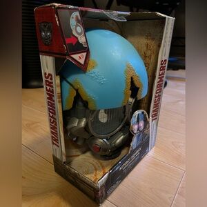 Hasbro Transformers Autobot Sqweeks Voice Changing Mask - Blue and Silver